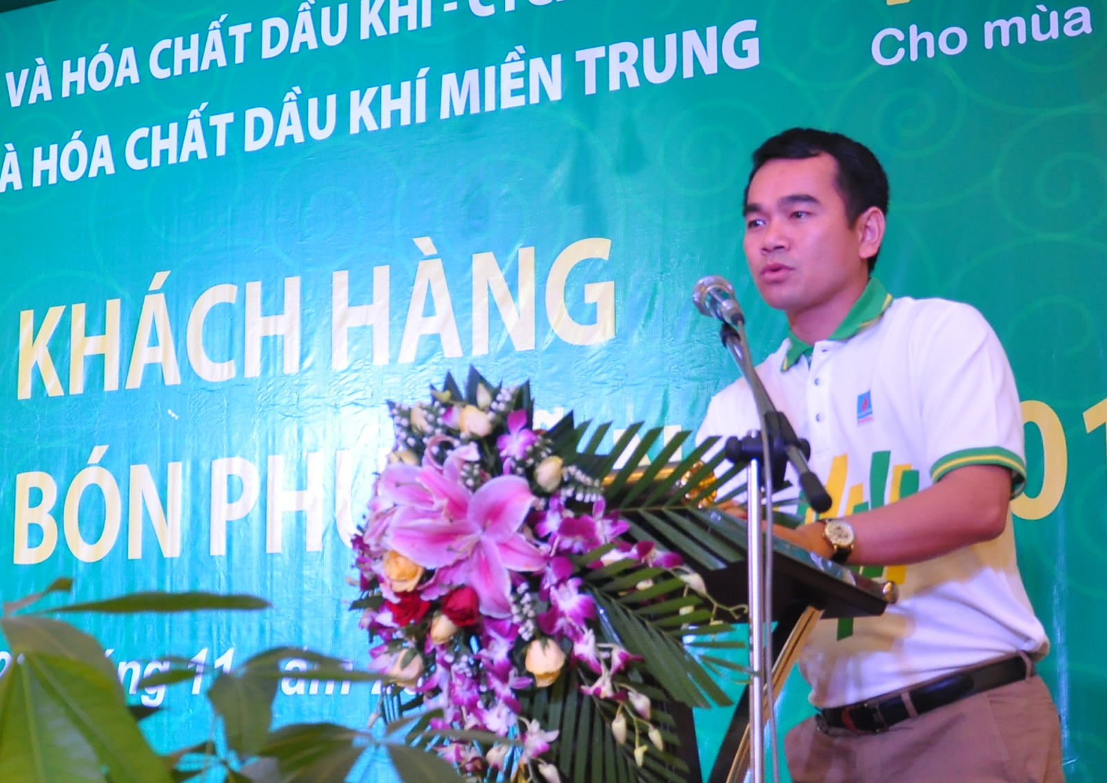 PVFCCo Central successfully organizes “Phu My Fertilizer Customer Conference 2014” in Gia Lai.