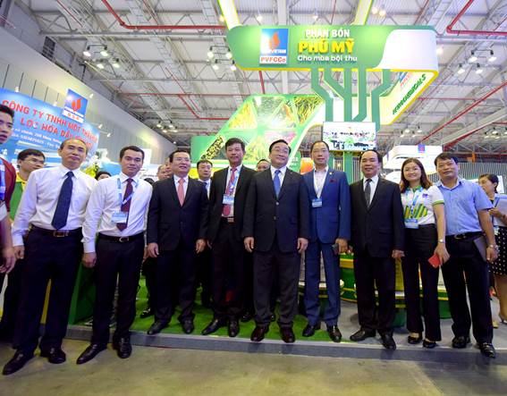 PVFCCo participates in the Conference and Exhibition “Petrovietnam – 40 Years of Integration and Development”