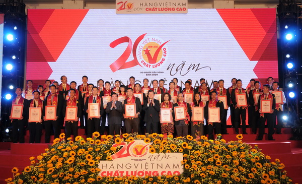 PVFCCo wins High Quality Vietnamese Product Award for the 13th consecutive year