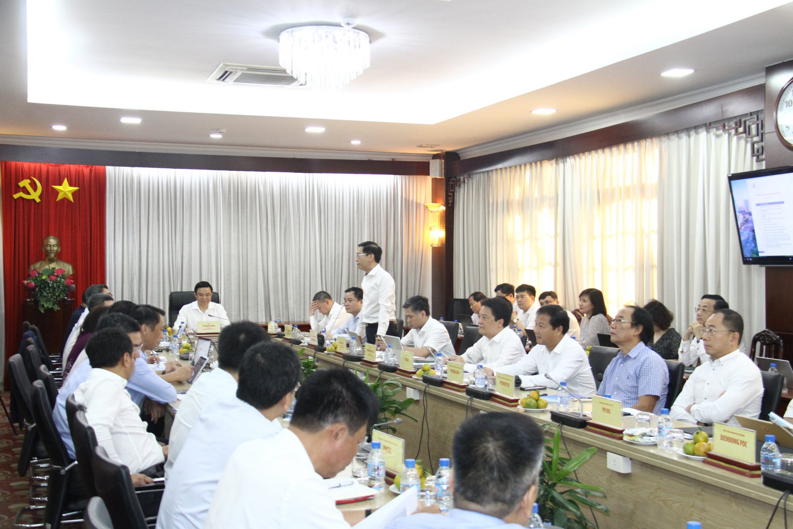 Petrovietnam tổ chức ra mắt sách Nhật ký CEO Meetings