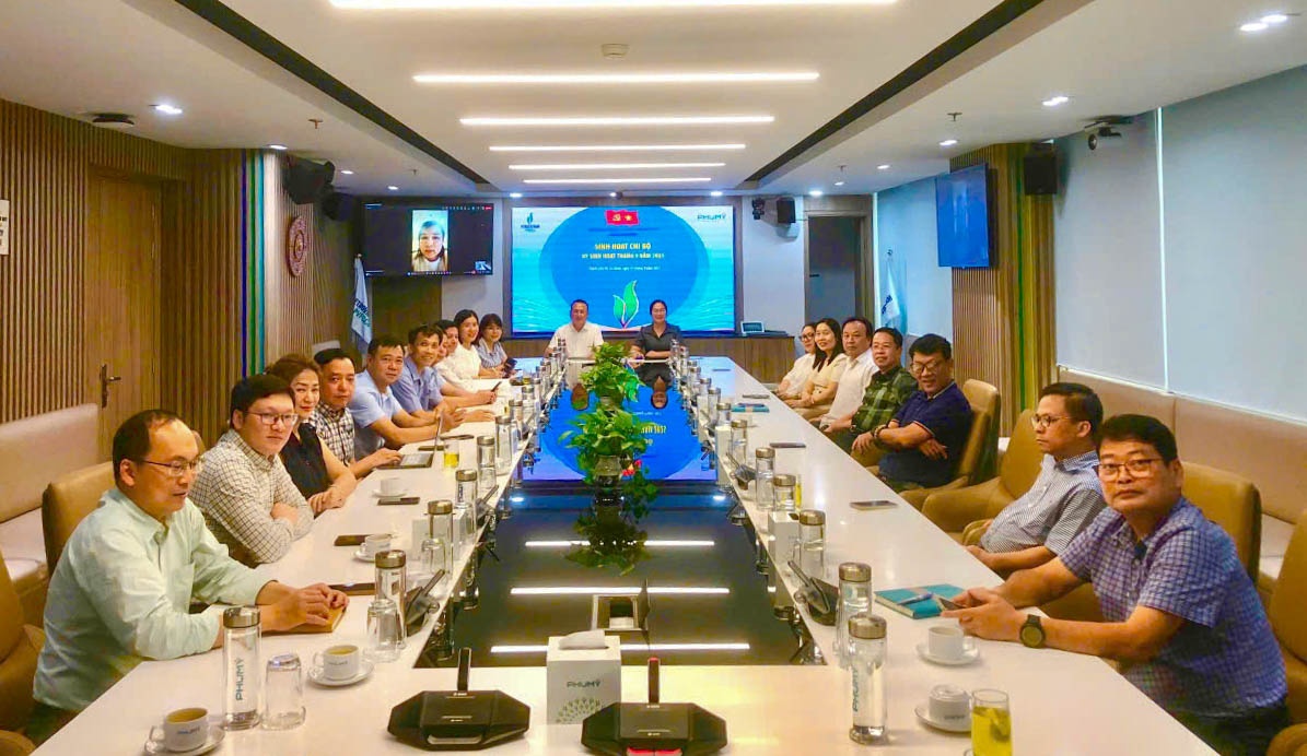 PVFCCo - Phú Mỹ phát huy tinh thần đoàn kết, trách nhiệm trong sinh hoạt Chi bộ