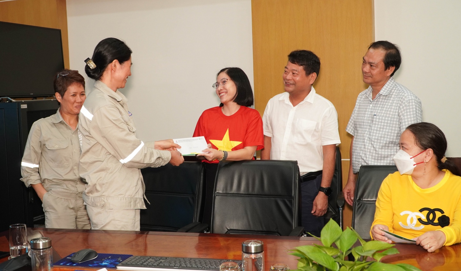 Chuyện về nữ cán bộ công đoàn tận tâm vì người lao động