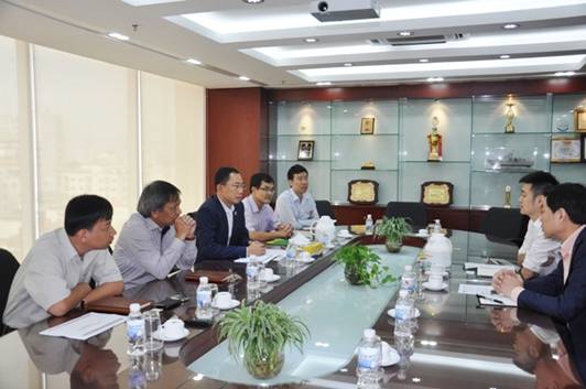 PVFCCo worked with representatives of Sichuan Kaiyuan Group