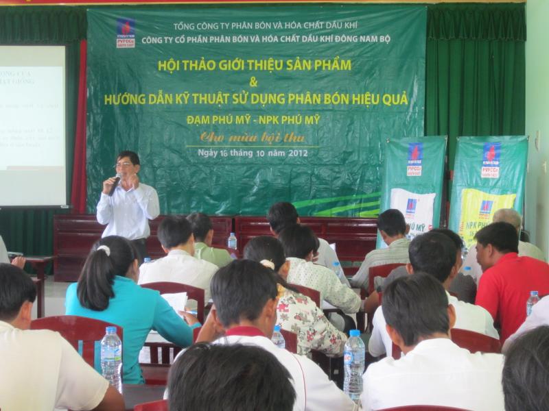 PVFCCo SE tổ chức 2 buổi hội thảo “Giới thiệu sản phẩm và hướng dẫn kỹ thuật sử dụng phân bón hiệu quả” tại huyện Mộc Hóa, tỉnh Long An