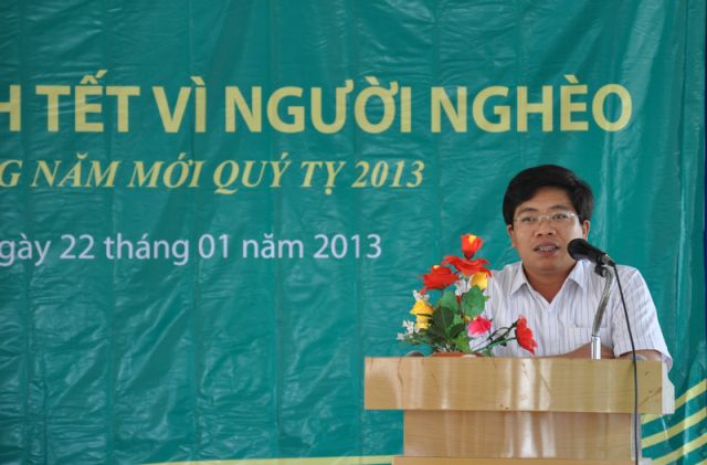 PVFCCo SE cùng cổ đông tặng quà Tết cho các hộ nghèo tại tỉnh Tây Ninh