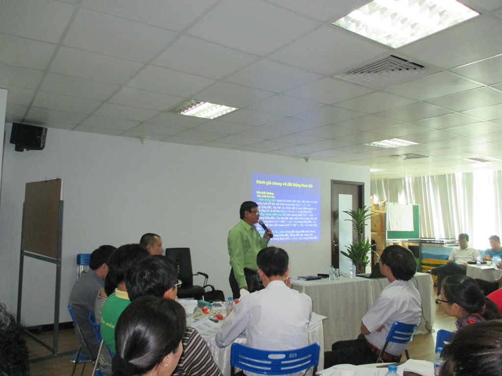 Training on marketing and agricultural knowledge at SouthEast PetroVietnam Fertilizer and Chemicals Joint Stock Company