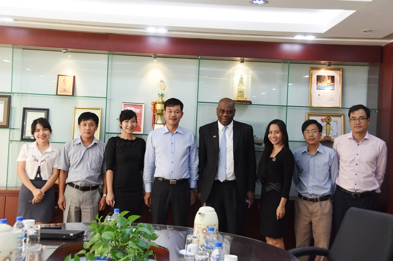 Đoàn công tác của Lãnh sự quán Anh Quốc tại Việt Nam đến thăm và làm việc tại PVFCCo