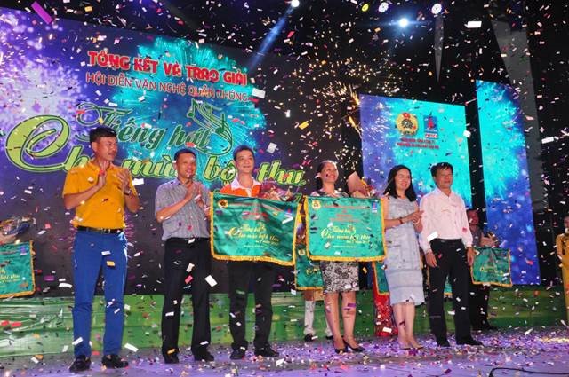 The 7th Music Contest “Singing for Bountiful Harvest”: “Professional, elaborate and impressive!”
