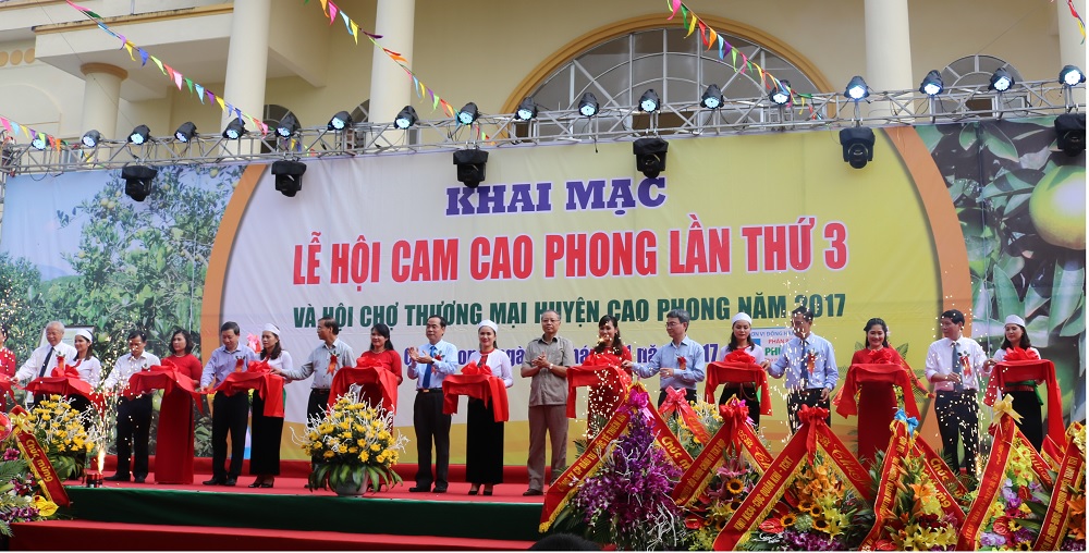 PVFCCo accompanied the 3rd Cao Phong Orange Festival